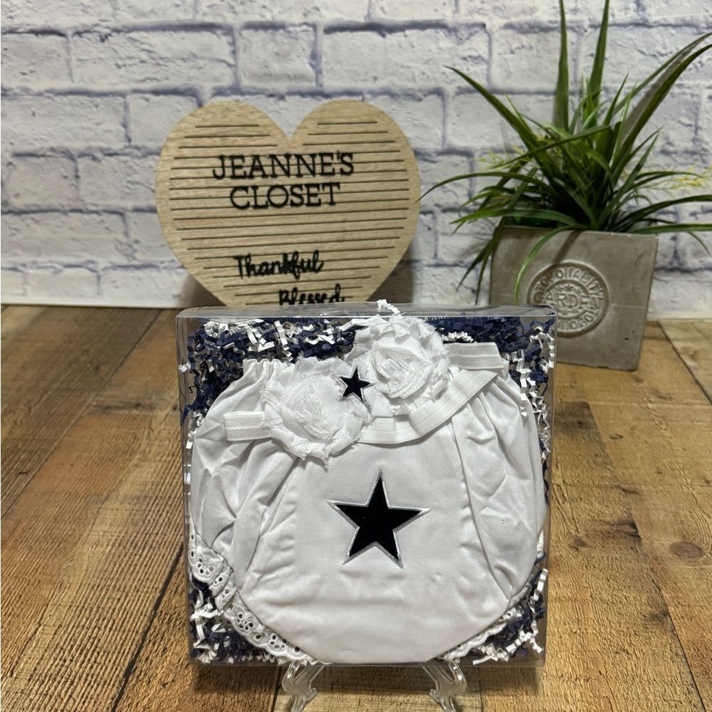 Dallas Cowboys infant/baby  Dallas football gift 2 Piece Diaper Cover, Bow 6-12M